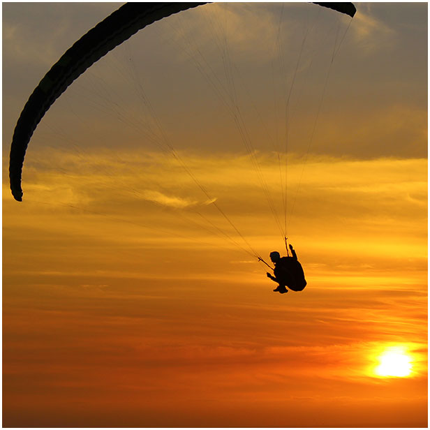 paragliding sunset torrey pines gliderport california